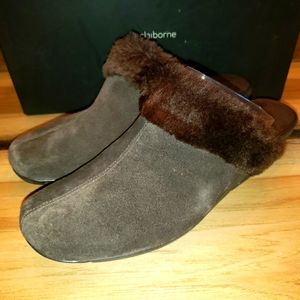 Liz Claiborne SZ 9M EUC  Suede